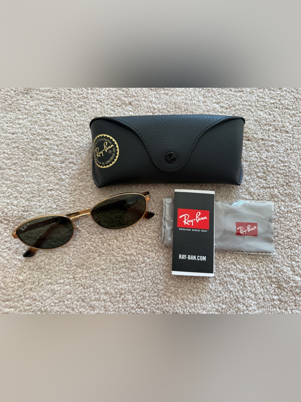 Ray-Ban RB3774D